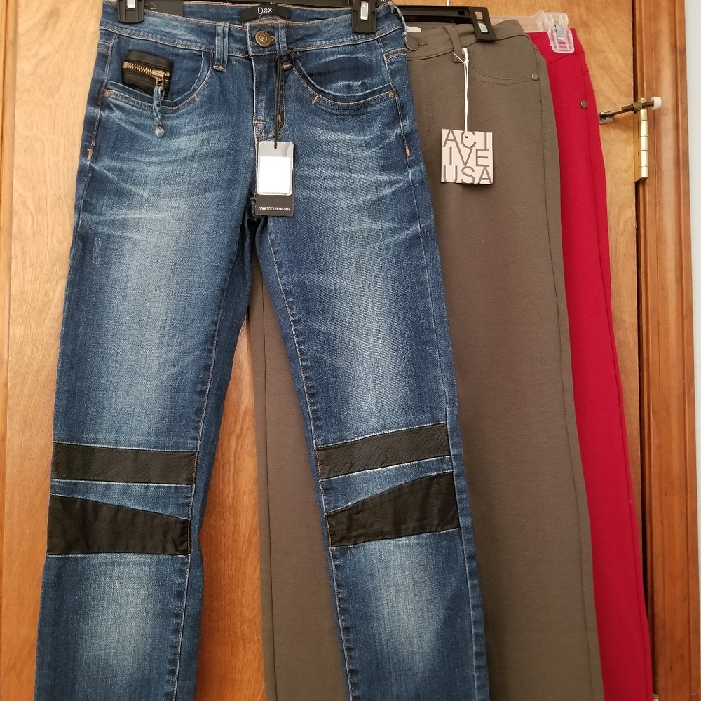 NWT 3 PR SMALL SKINNY